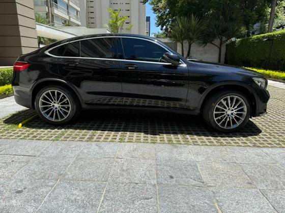 MERCEDES-BENZ GLC 250 2.0 CGI GASOLINA COUPÉ 4MATIC 9G-TRONIC